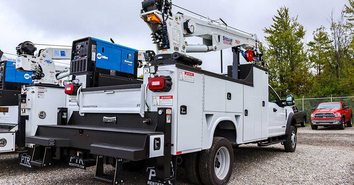 Service Truck Bed With Crane Famous Brand